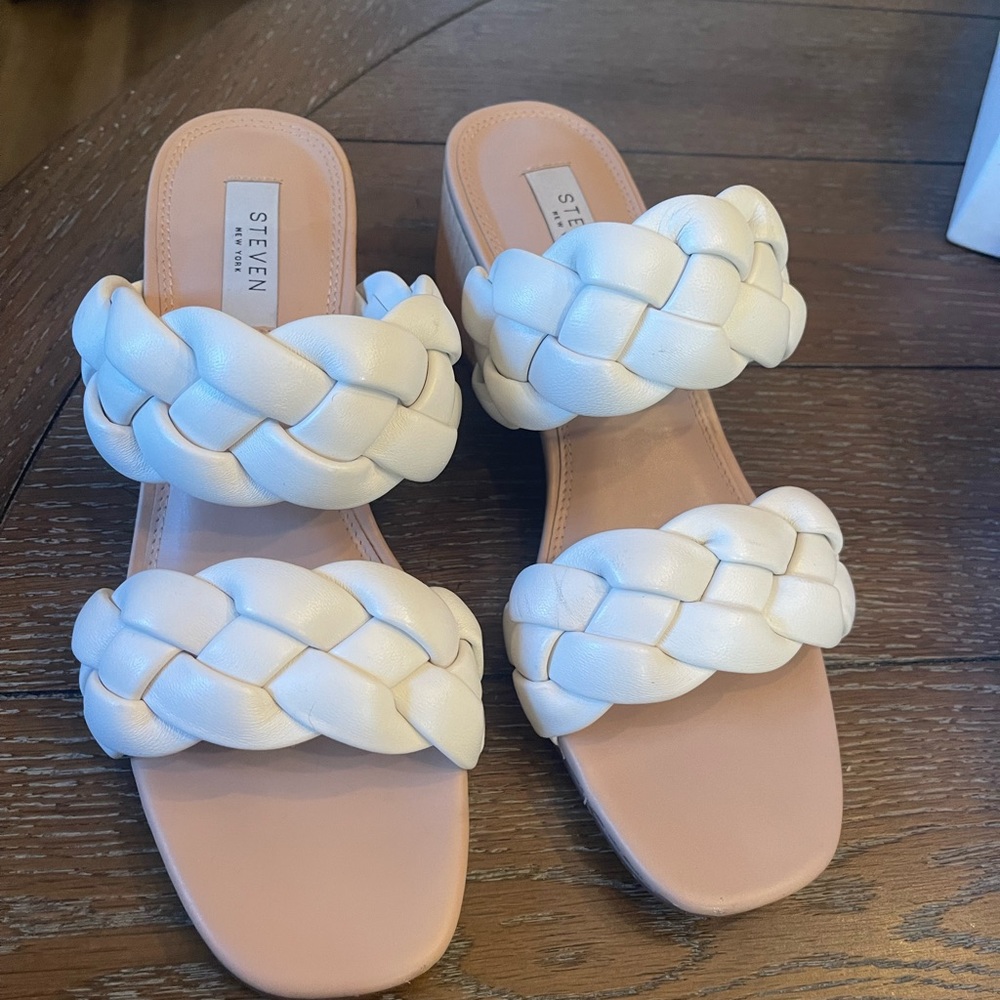 Steven Madden Beliza White leather size 9